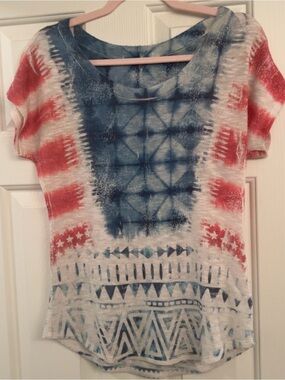 Women’s Red, White & Blue Tie-Dye Short Sleeve Shirt Top Lightweight